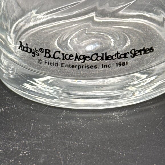 4 Vintage Arby’s Issue 1981 B. C. Ice Age collector glasses 16 Ounce - Picture 3 of 5